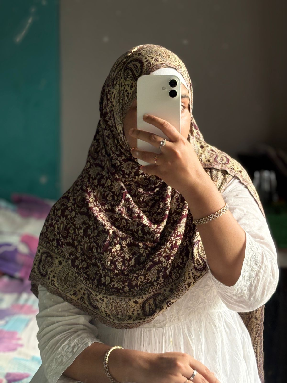 Pashmina hijabs (made in premium Kashmiri wool) Length 2 meters long